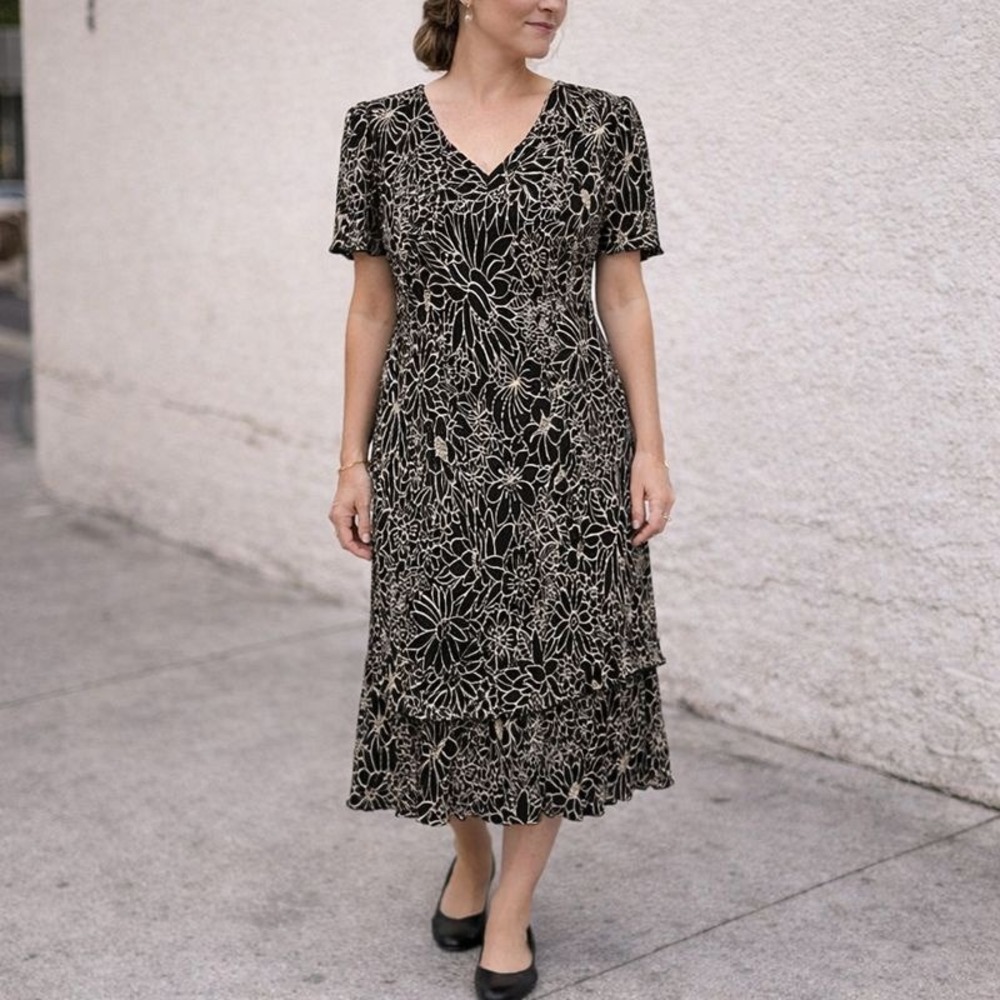 Connected Vintage Floral Pleated Ribbed Tiered Whimsygoth Midi Dress Size 10